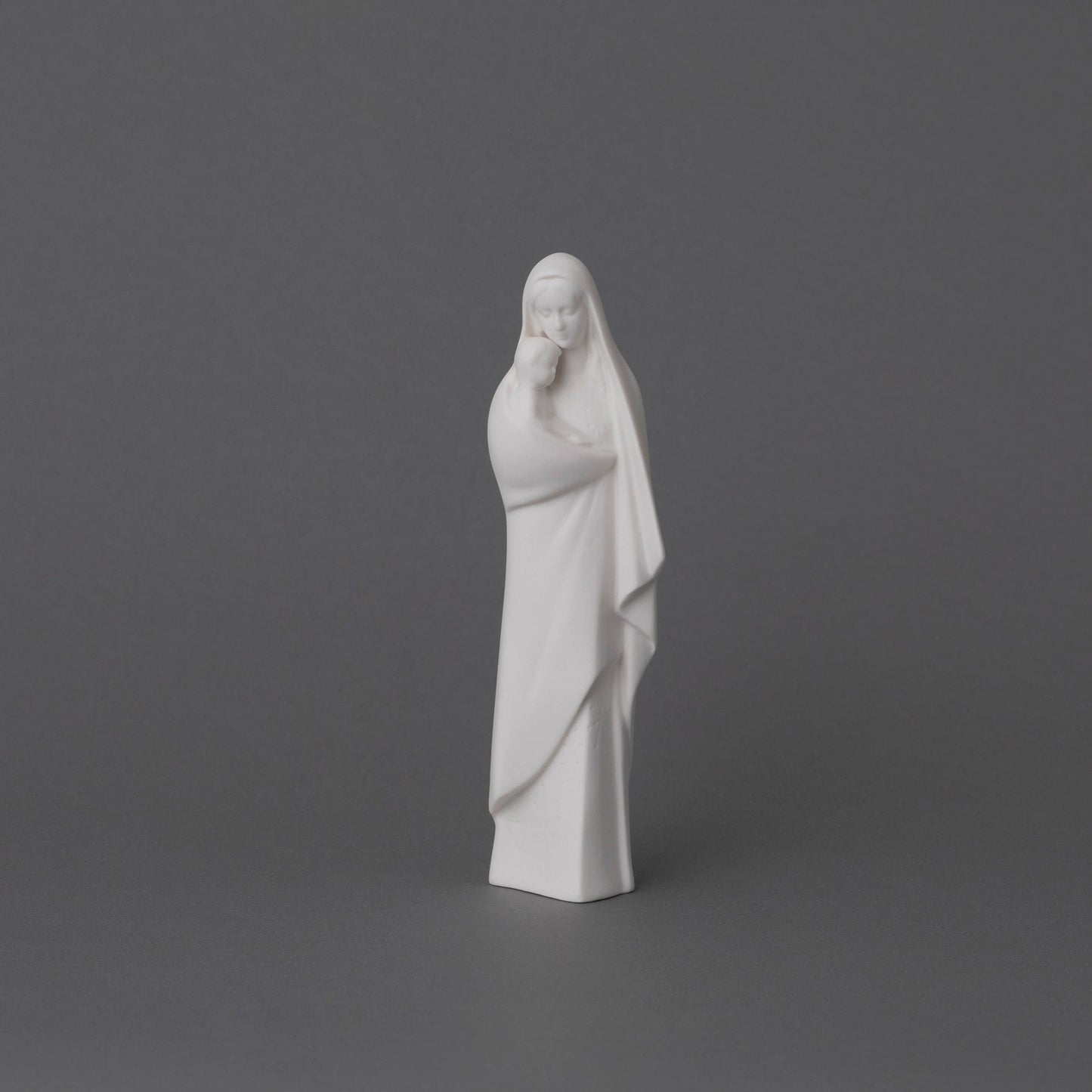 聖母子立像　高さ17cm
