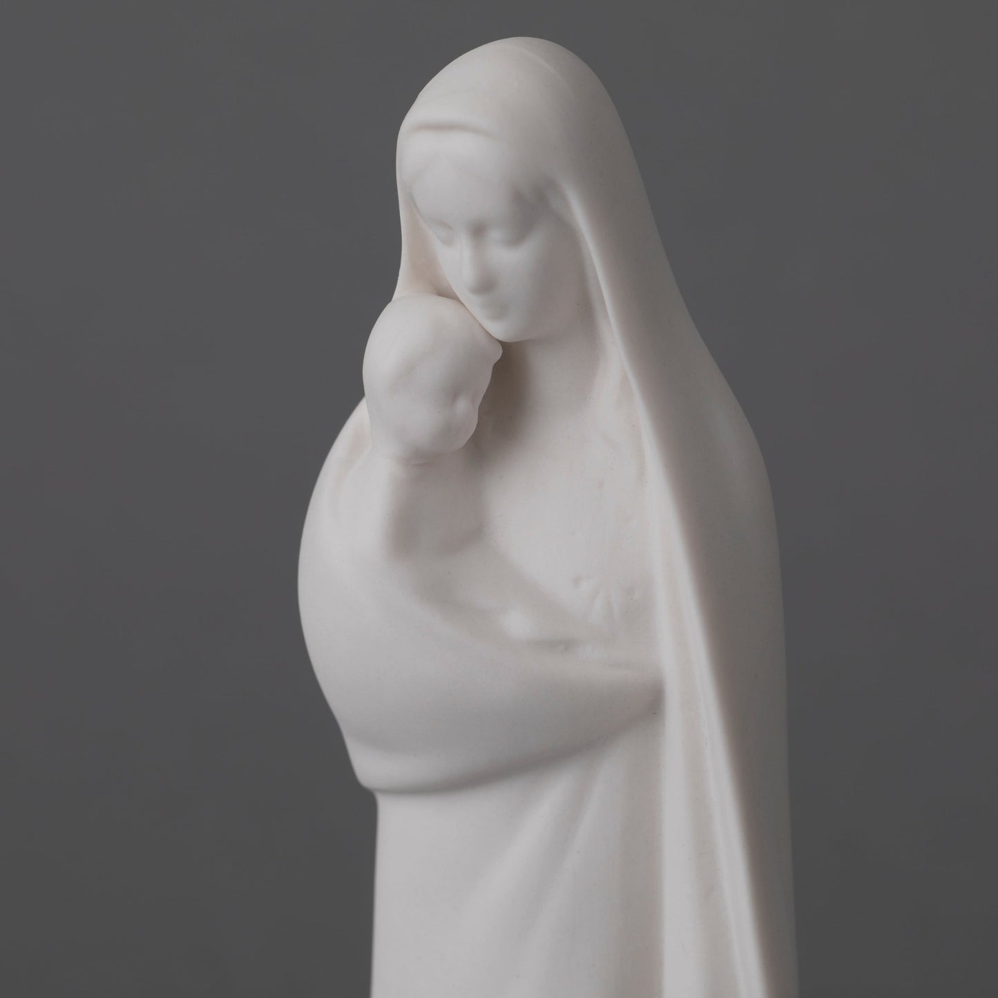 聖母子立像　高さ17cm