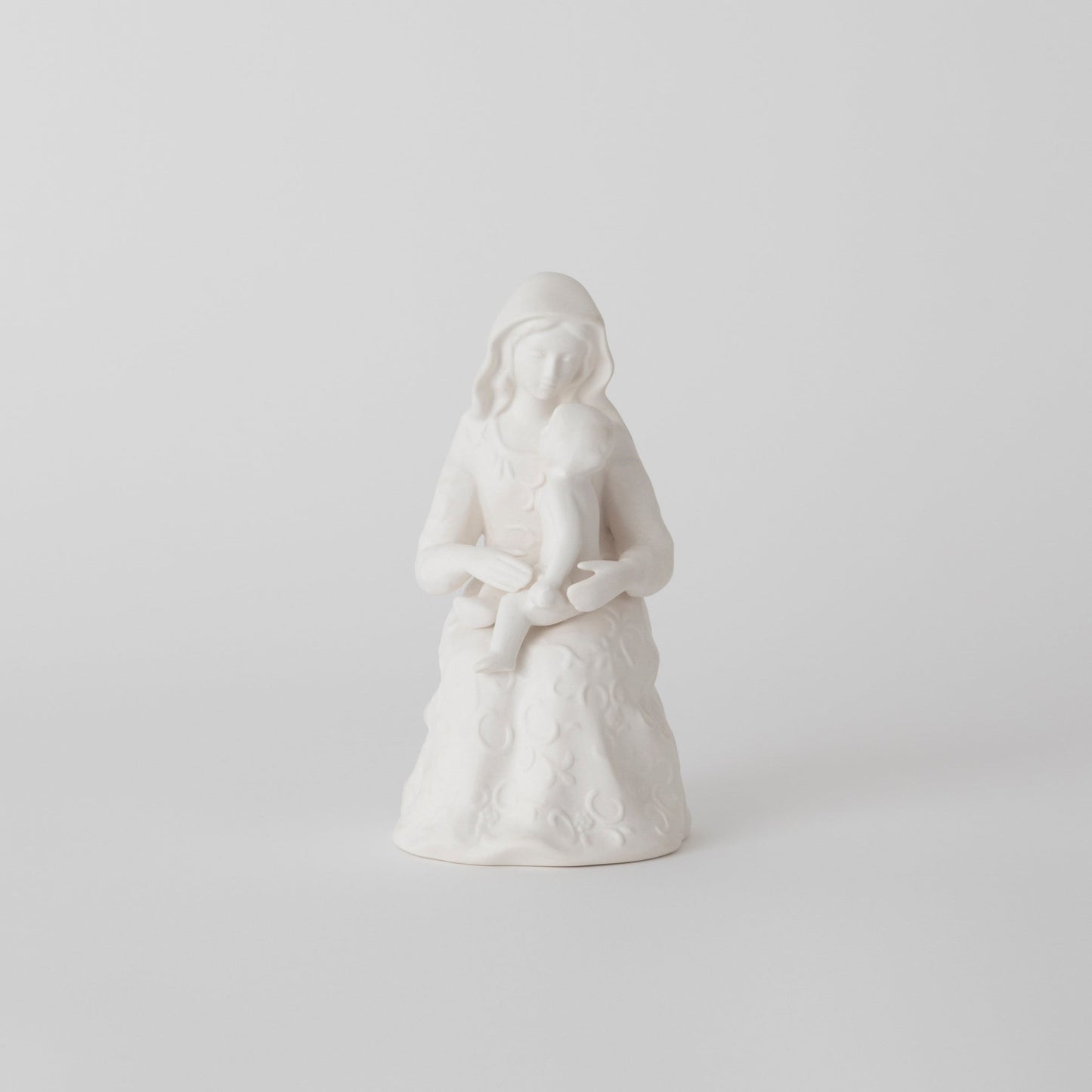 聖母子座像　高さ16cm