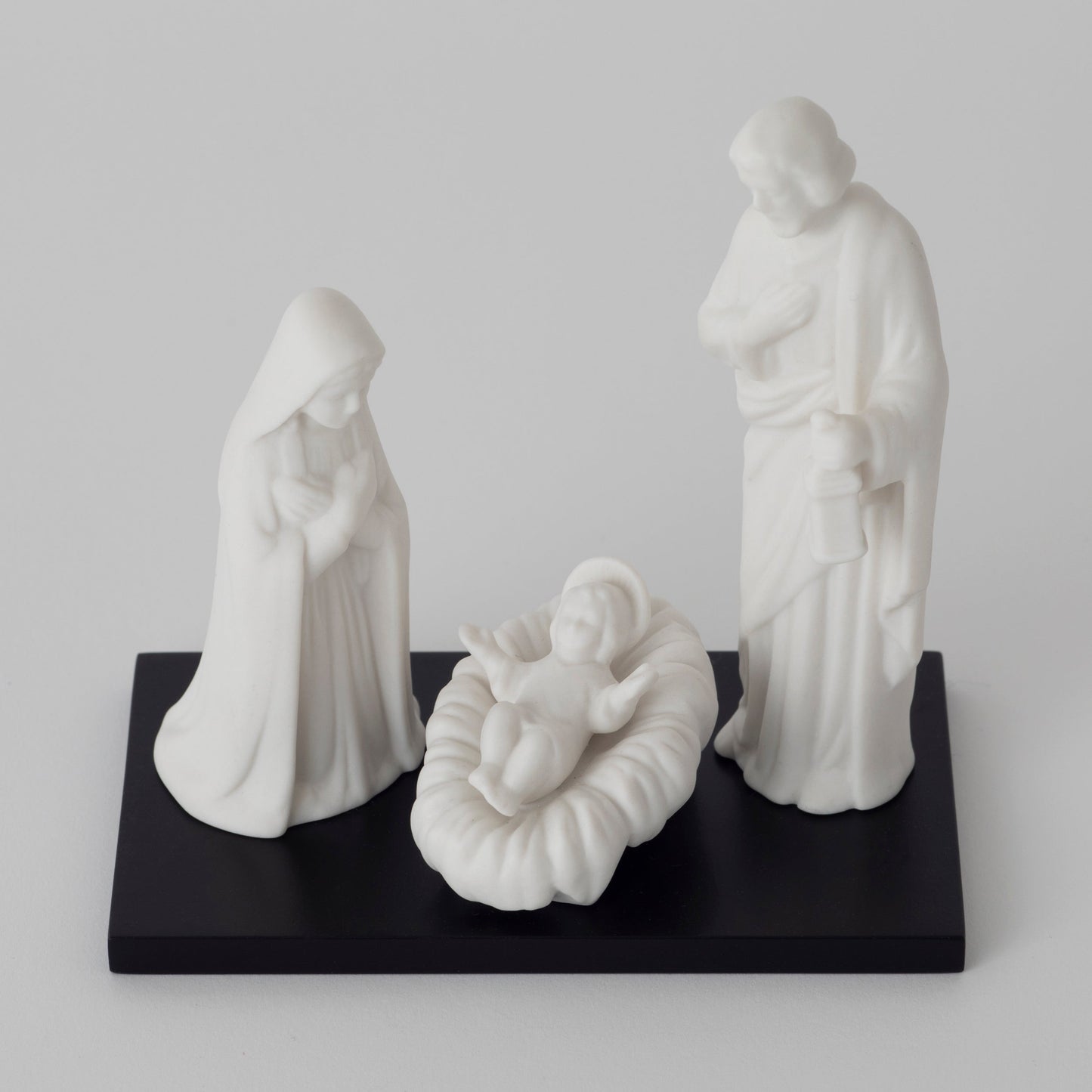 クリスマス像3点セット　高さ11cm